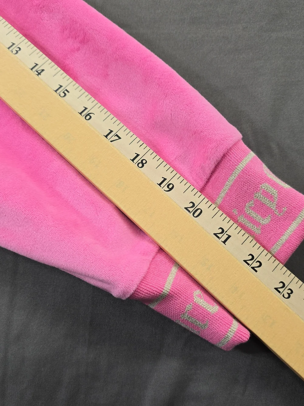 Women's Juicy Couture Reversible Bomber Jacket in Retro Pink 3X Gold/Pink